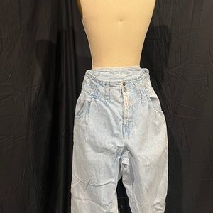 High Waisted Light Wash jeans